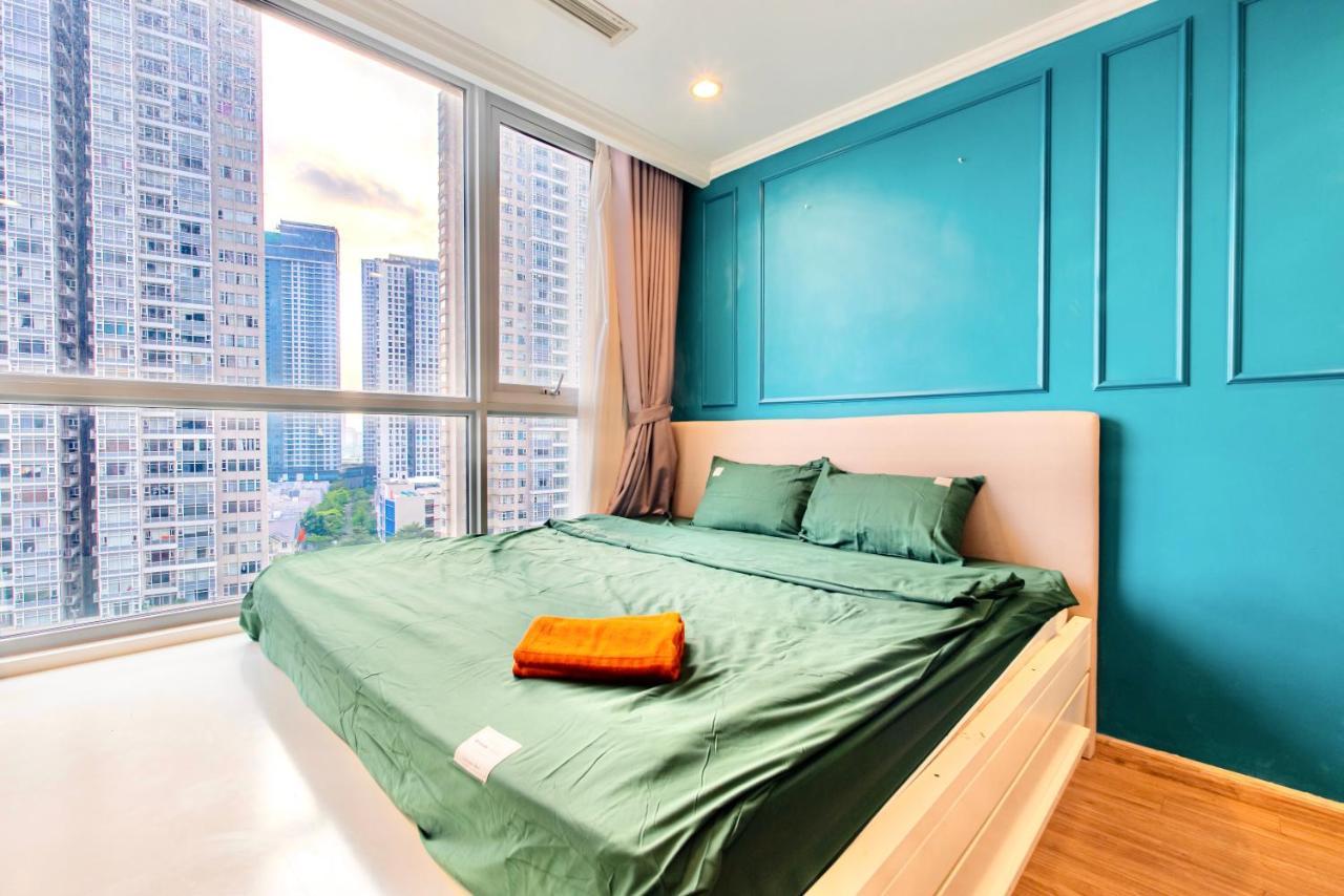Moxy Hcmc Aparts - Vinhomes Central Park, Ice Rink Ho-Chi-Minh-Stadt Exterior foto