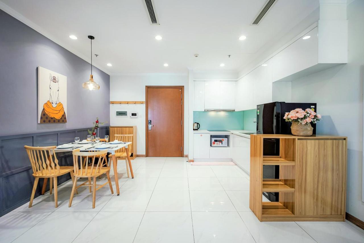 Moxy Hcmc Aparts - Vinhomes Central Park, Ice Rink Ho-Chi-Minh-Stadt Exterior foto